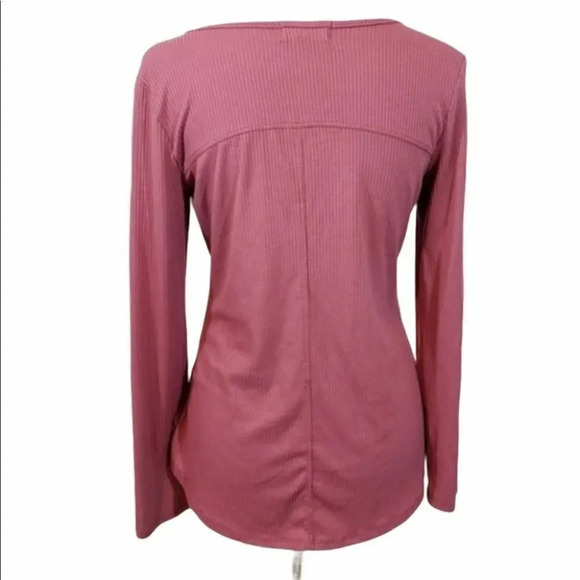 Pink Rose Medium ripped long sleeve - Picture 4 of 5